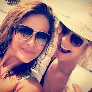 Meet your Posher, Caroline